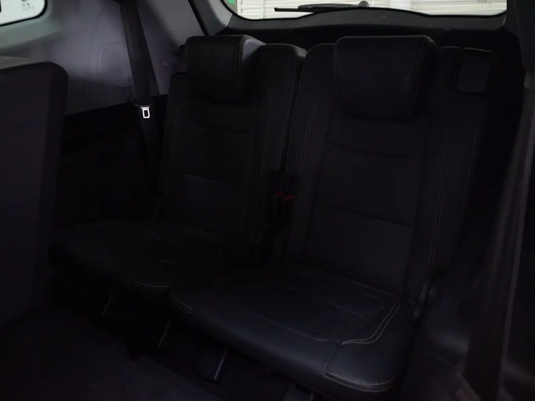 Chery Tiggo 8 — foto 13 de 19