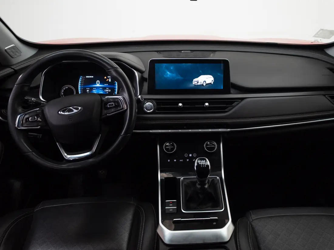 Chery Tiggo 8 — foto 15 de 19