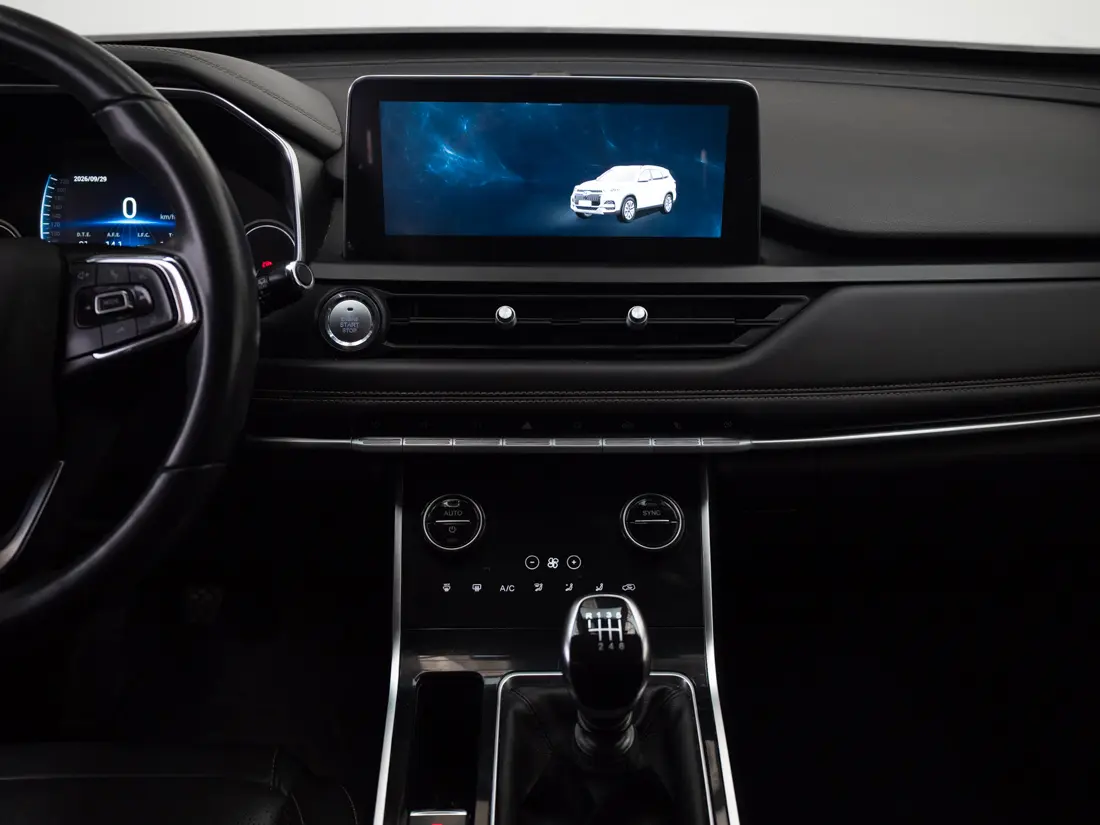 Chery Tiggo 8 — foto 16 de 19