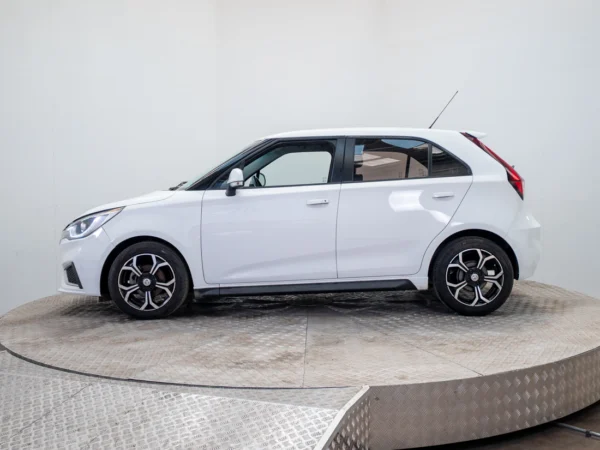 MG 3 2022 usado — Pompeyo Carrasco — foto 4