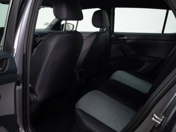 VOLKSWAGEN T-CROSS 2022 usado — Pompeyo Carrasco — foto 13