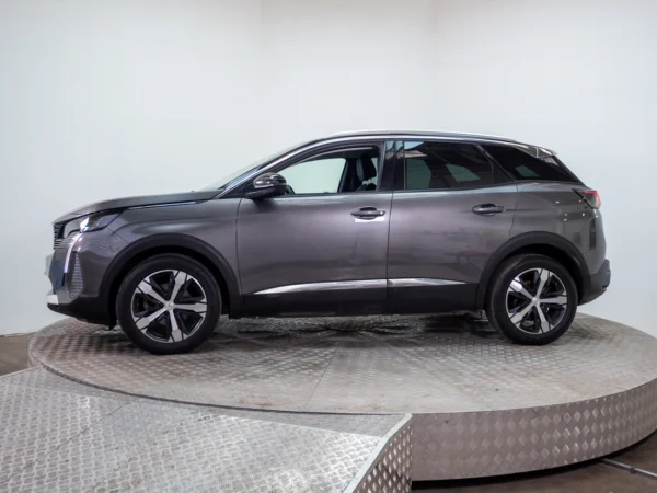 Peugeot 3008 2022 usado — Pompeyo Carrasco — foto 3