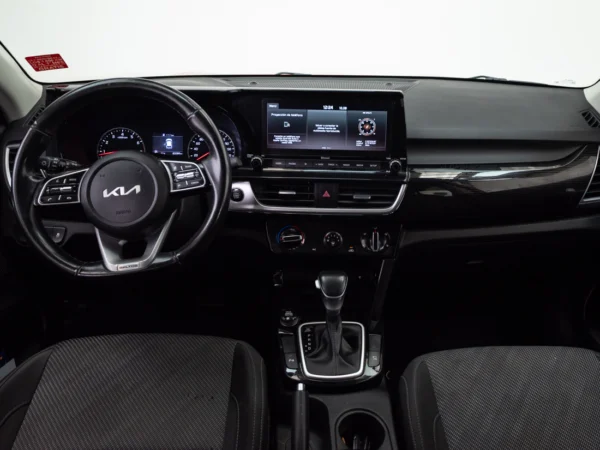 Kia SELTOS 2022 usado — Pompeyo Carrasco — foto 15
