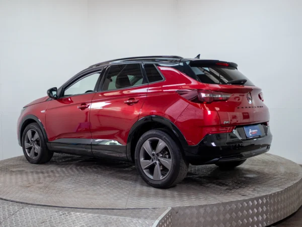 Opel GRANDLAND 2022 usado — Pompeyo Carrasco — foto 4