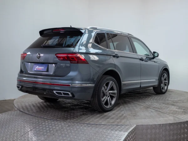 VOLKSWAGEN TIGUAN 2023 usado — Pompeyo Carrasco — foto 6