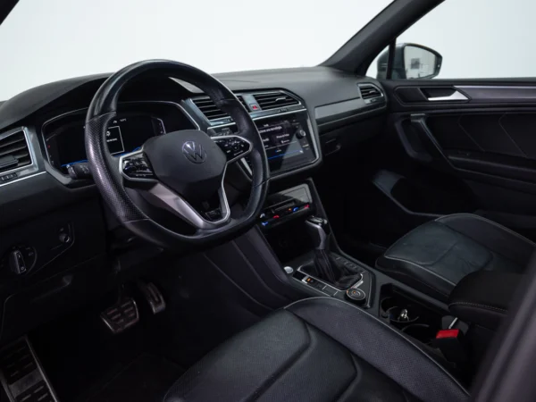 VOLKSWAGEN TIGUAN 2023 usado — Pompeyo Carrasco — foto 9