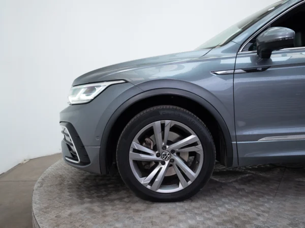 VOLKSWAGEN TIGUAN 2023 usado — Pompeyo Carrasco — foto 17