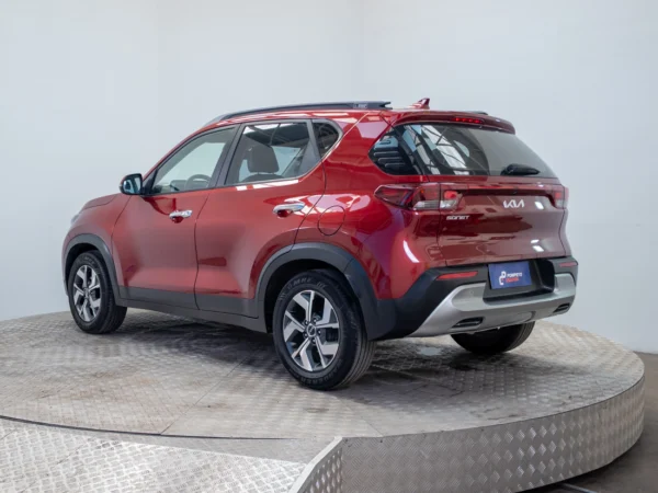Kia SONET 2023 usado — Pompeyo Carrasco — foto 5