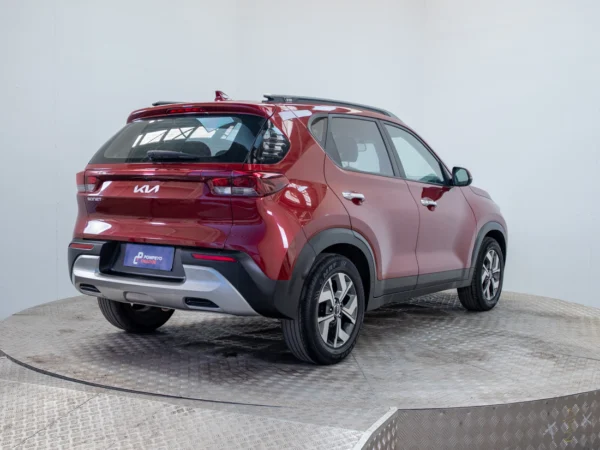 Kia SONET 2023 usado — Pompeyo Carrasco — foto 7