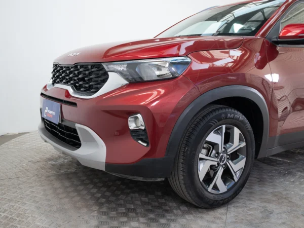 Kia SONET 2023 usado — Pompeyo Carrasco — foto 18
