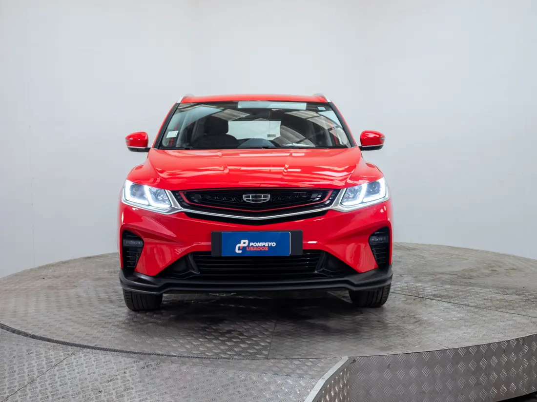 Geely Coolray — foto 2 de 18