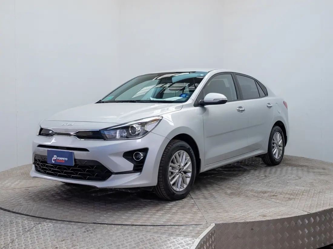 Kia RIO 4 2023 usado — Pompeyo Carrasco