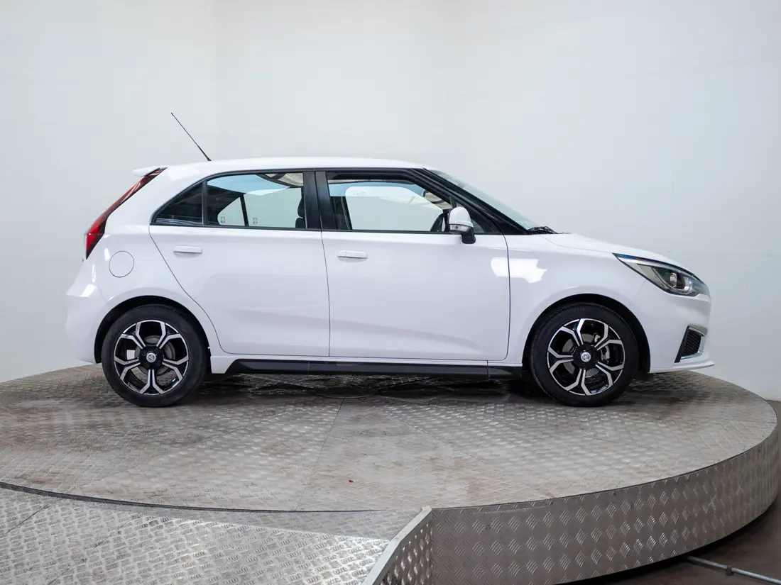 MG 3 — foto 7 de 19