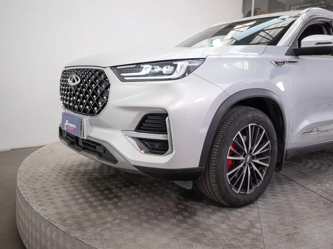 Chery Tiggo 8 — foto 19 de 21