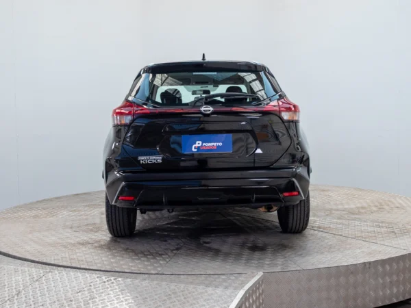 NISSAN KICKS 2023 usado — Pompeyo Carrasco — foto 5