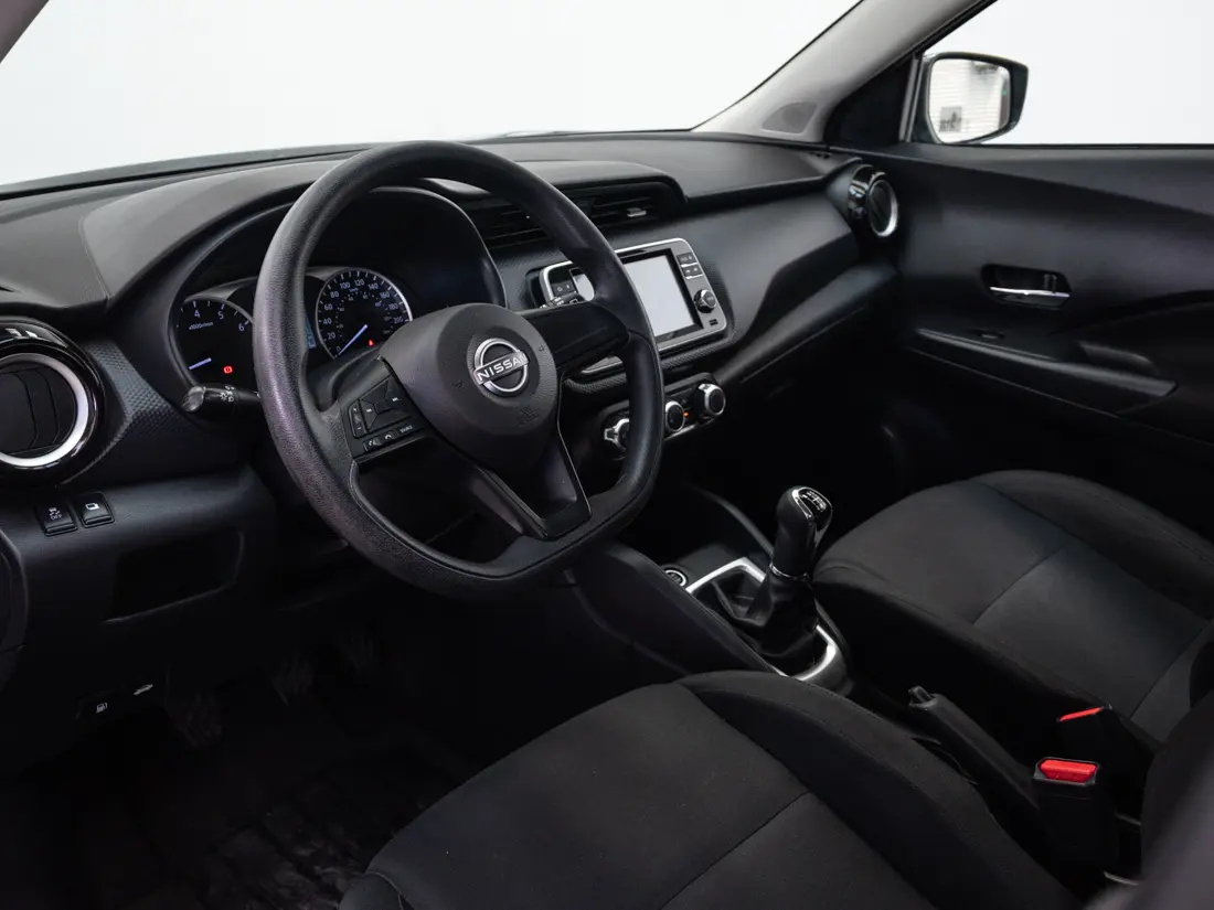 Nissan Kicks — foto 10 de 17