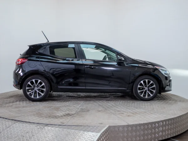 RENAULT CLIO 2023 usado — Pompeyo Carrasco — foto 7
