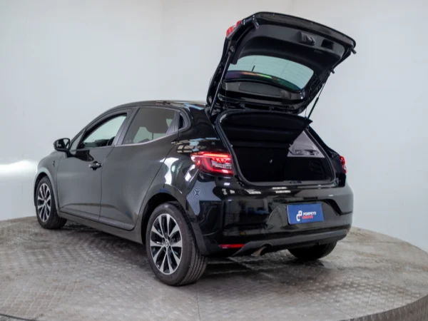 RENAULT CLIO 2023 usado — Pompeyo Carrasco — foto 9
