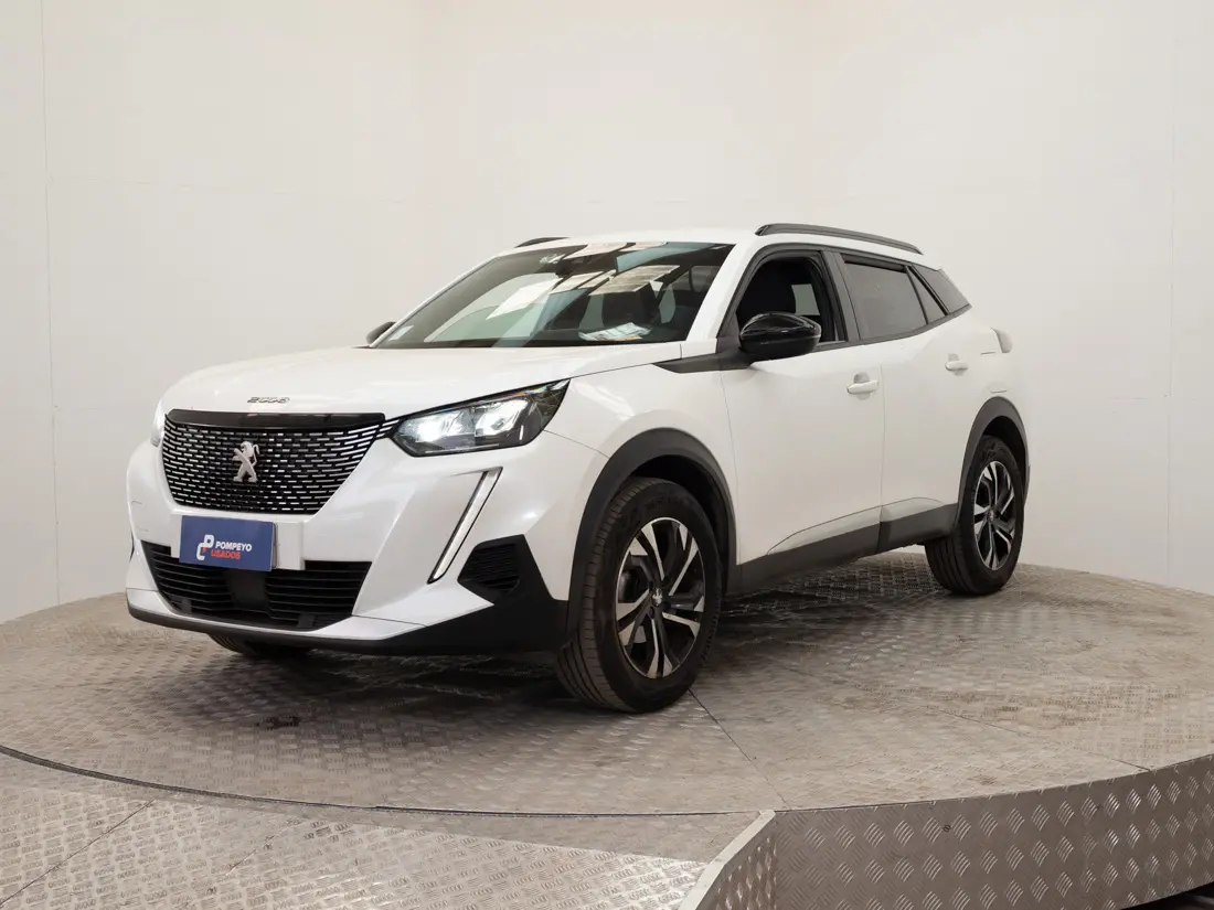 Peugeot 2008 2023 usado — Pompeyo Carrasco