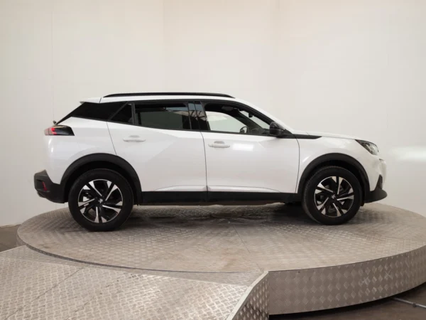 Peugeot 2008 2023 usado — Pompeyo Carrasco — foto 4