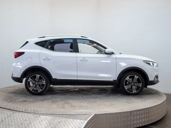 MG ZS 2023 usado — Pompeyo Carrasco — foto 7