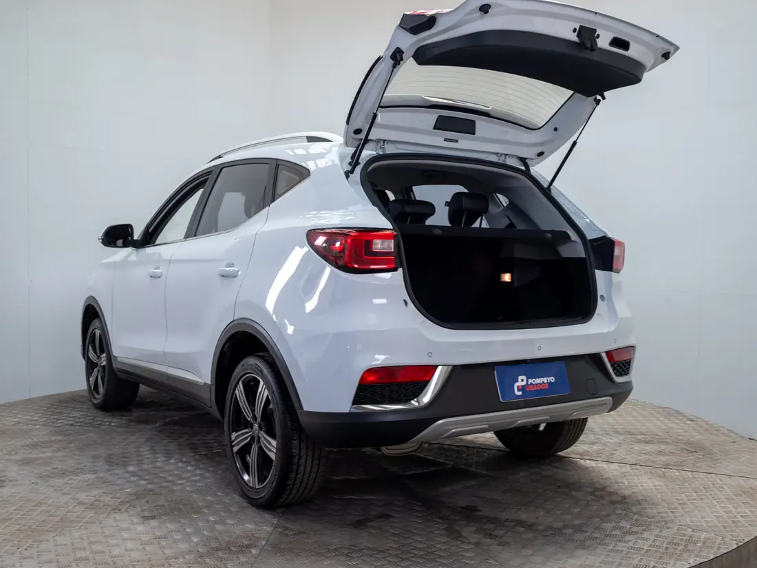MG Zs — foto 9 de 19