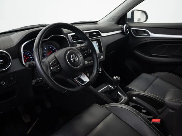 MG ZS 2023 usado — Pompeyo Carrasco — foto 10