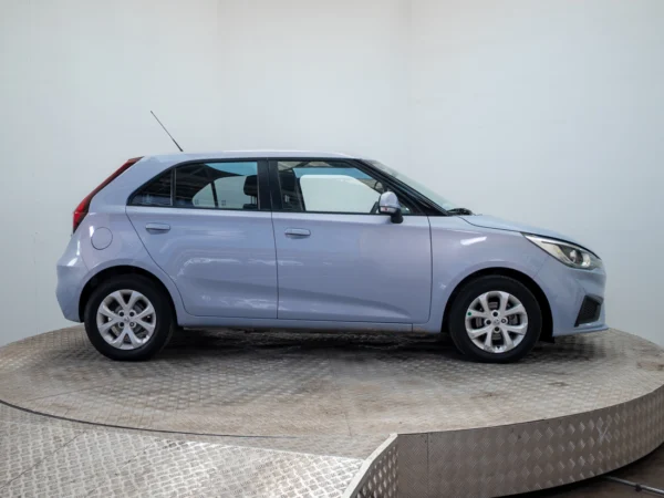 MG 3 2023 usado — Pompeyo Carrasco — foto 8