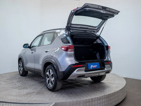Kia SONET 2023 usado — Pompeyo Carrasco — foto 9
