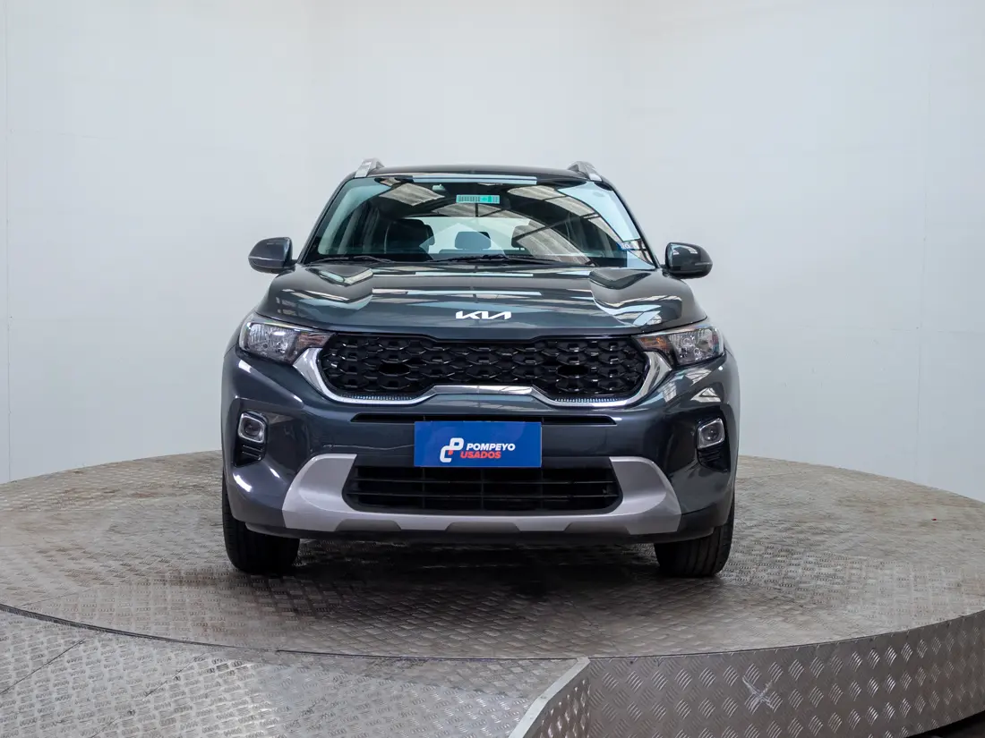 KIA Sonet — foto 2 de 20