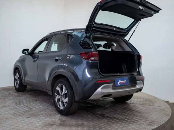 Kia SONET 2023 usado — Pompeyo Carrasco — foto 10