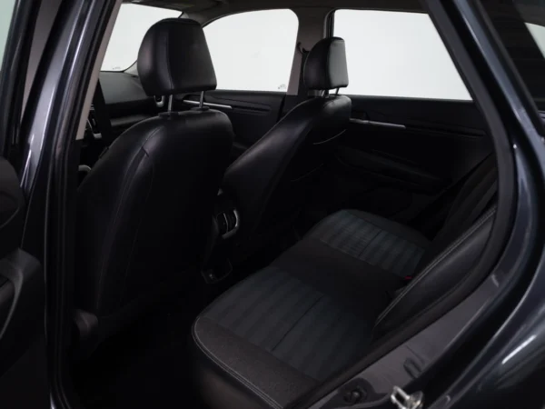 Kia SONET 2023 usado — Pompeyo Carrasco — foto 14