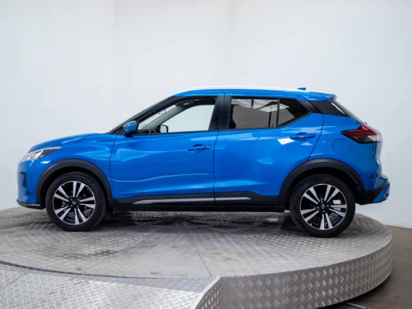 NISSAN KICKS 2023 usado — Pompeyo Carrasco — foto 4