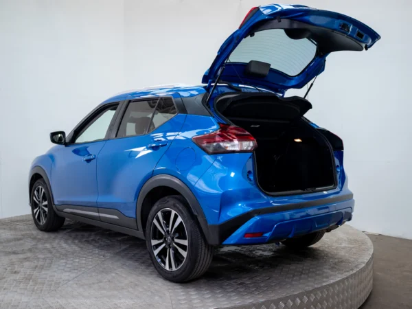 NISSAN KICKS 2023 usado — Pompeyo Carrasco — foto 10