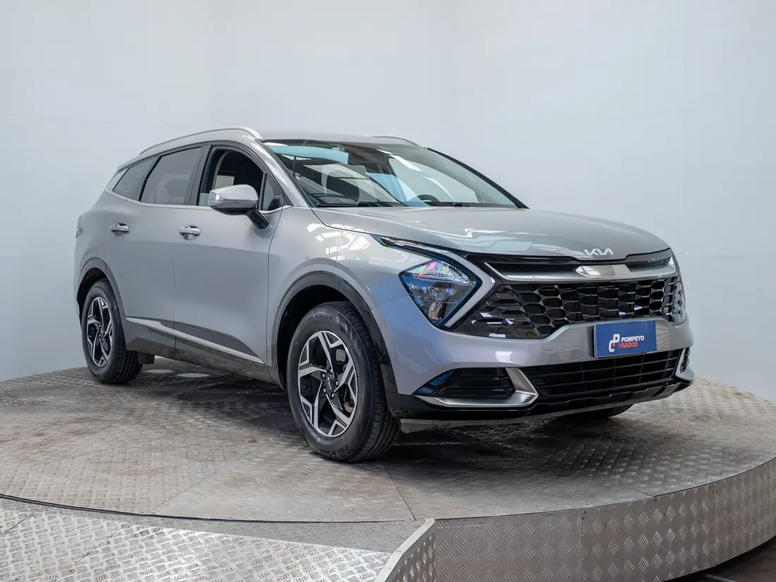 KIA Sportage — foto 8 de 18