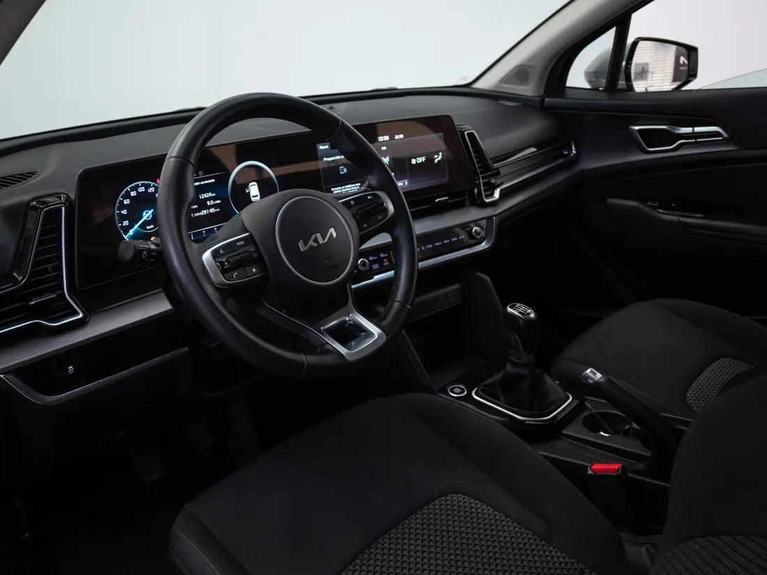KIA Sportage — foto 10 de 18