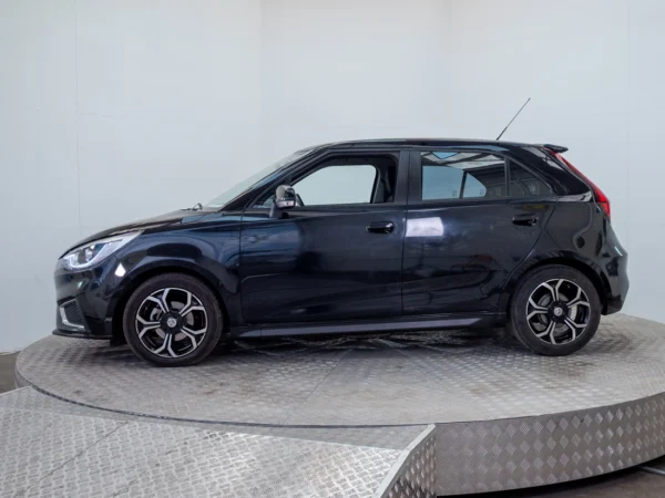 MG 3 2023 usado — Pompeyo Carrasco — foto 8
