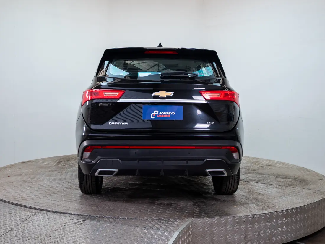 Chevrolet Captiva — foto 6 de 20
