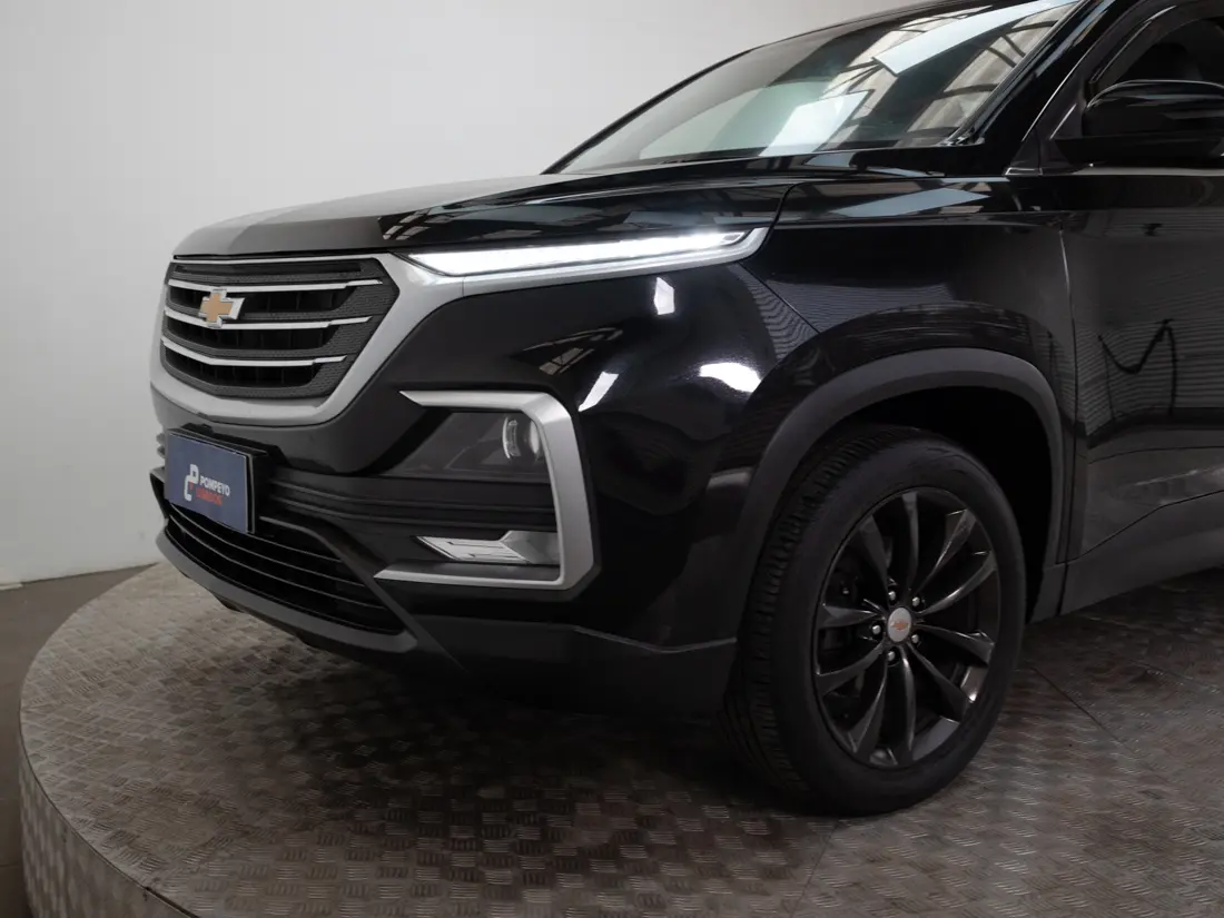 Chevrolet Captiva — foto 18 de 20