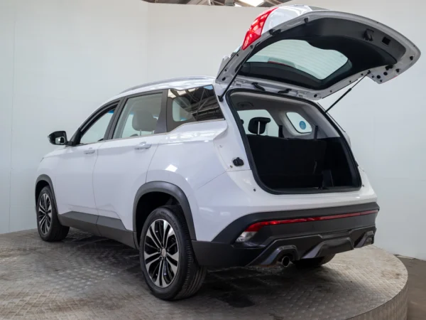 CHEVROLET CAPTIVA 2024 usado — Pompeyo Carrasco — foto 10