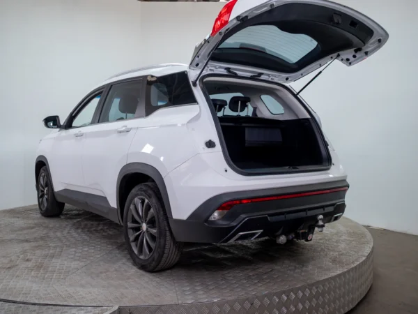 CHEVROLET CAPTIVA 2024 usado — Pompeyo Carrasco — foto 9