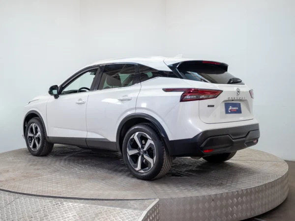 NISSAN QASHQAI 2024 usado — Pompeyo Carrasco — foto 4