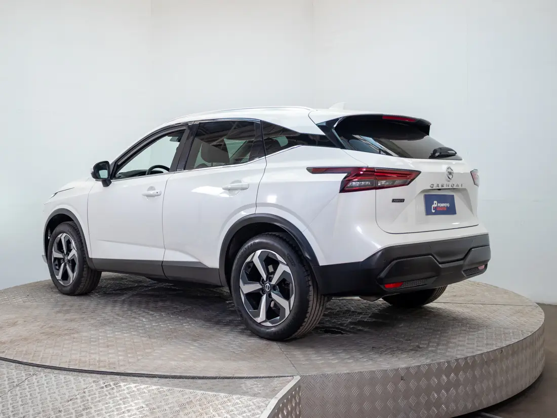 Nissan Qashqai — foto 4 de 18