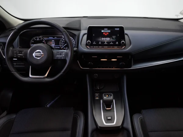 NISSAN QASHQAI 2024 usado — Pompeyo Carrasco — foto 14