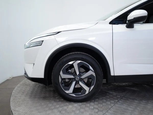 NISSAN QASHQAI 2024 usado — Pompeyo Carrasco — foto 16