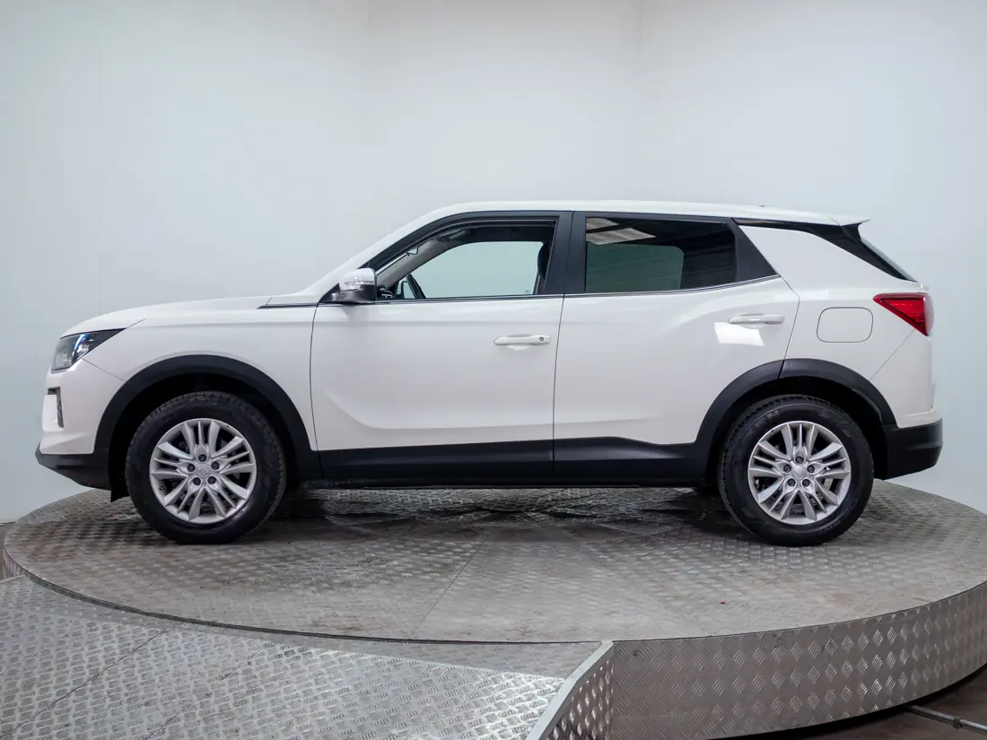 SsangYong Korando — foto 3 de 19