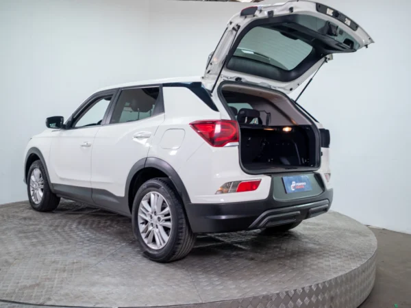 SSANGYONG KORANDO 2024 usado — Pompeyo Carrasco — foto 9