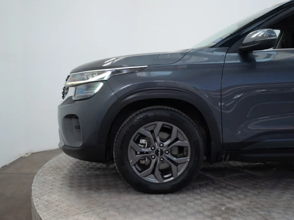 Kia SELTOS 2024 usado — Pompeyo Carrasco — foto 17