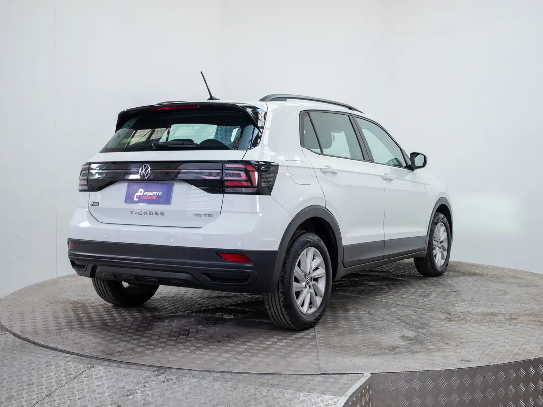 Volkswagen T-Cross — foto 7 de 19