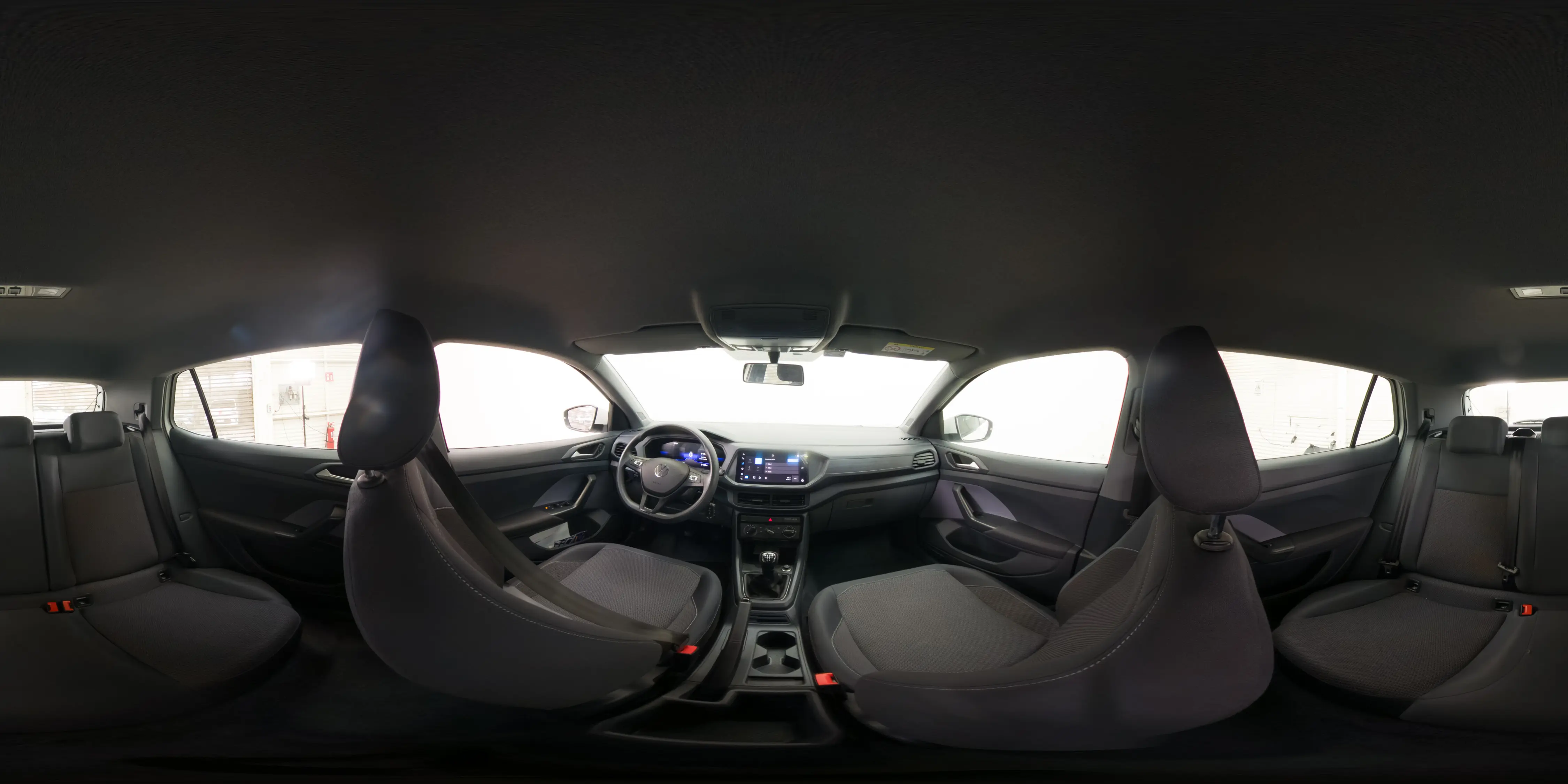 Volkswagen T-Cross — foto 19 de 19